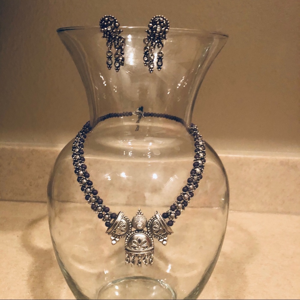 BRAND NEW Silver & Black Necklace & Earrings